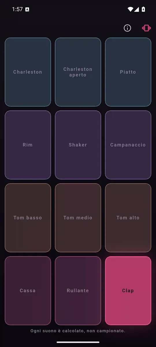 Il pad del clap acceso sotto il dito nell’istante del tocco.
